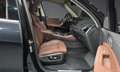 X5 (G05)