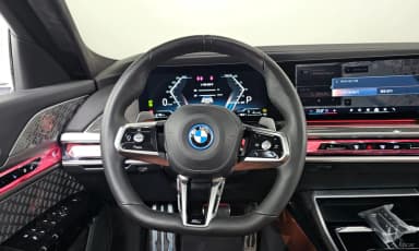 7 Series (G70)