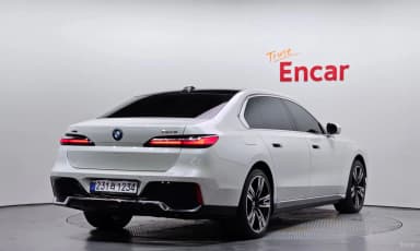 7 Series (G70)
