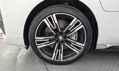 7 Series (G70)