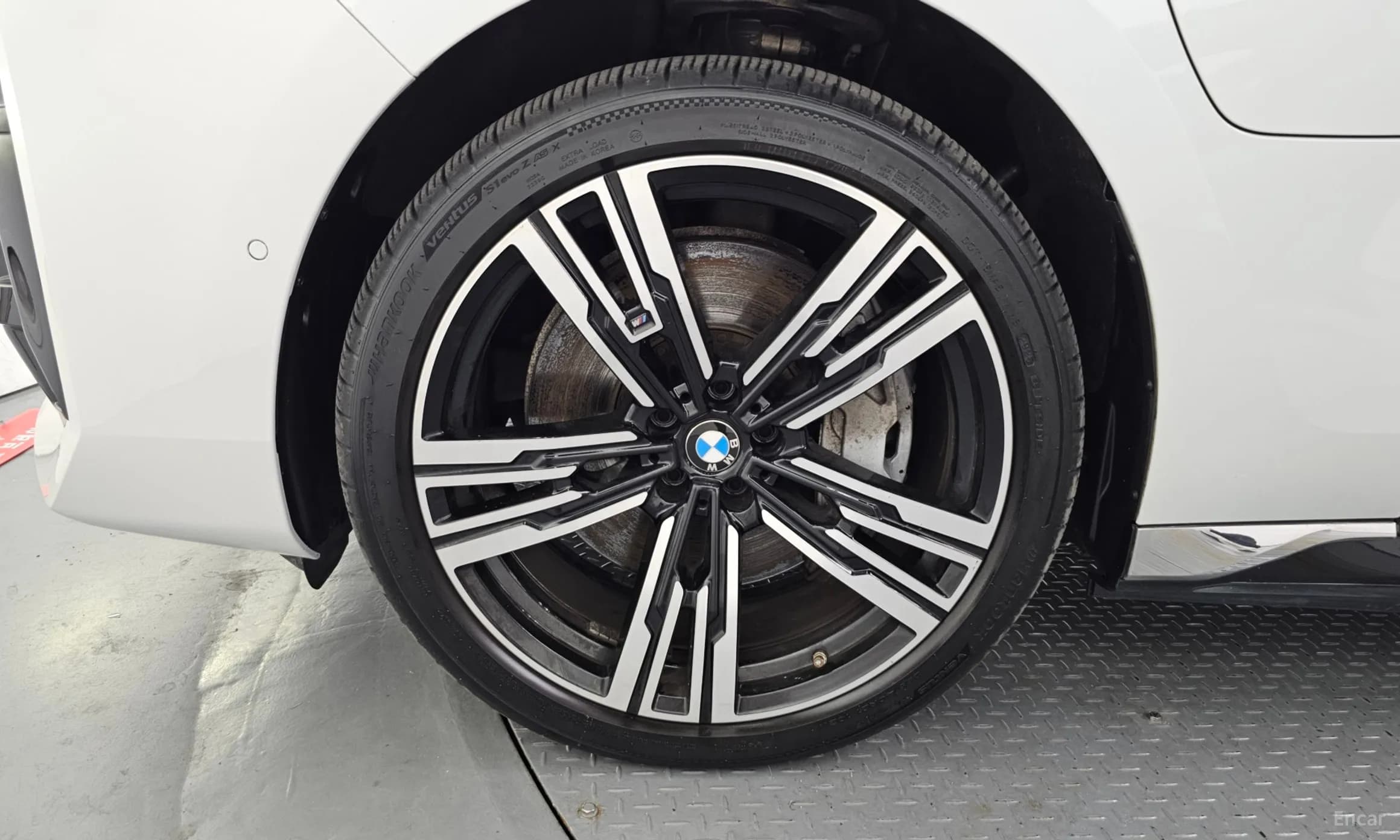 7 Series (G70)