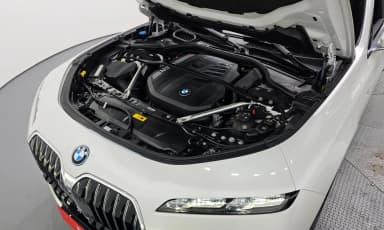 7 Series (G70)