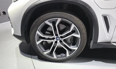 X5 (G05)