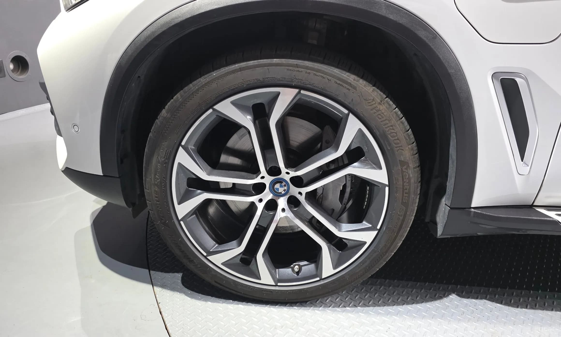 X5 (G05)