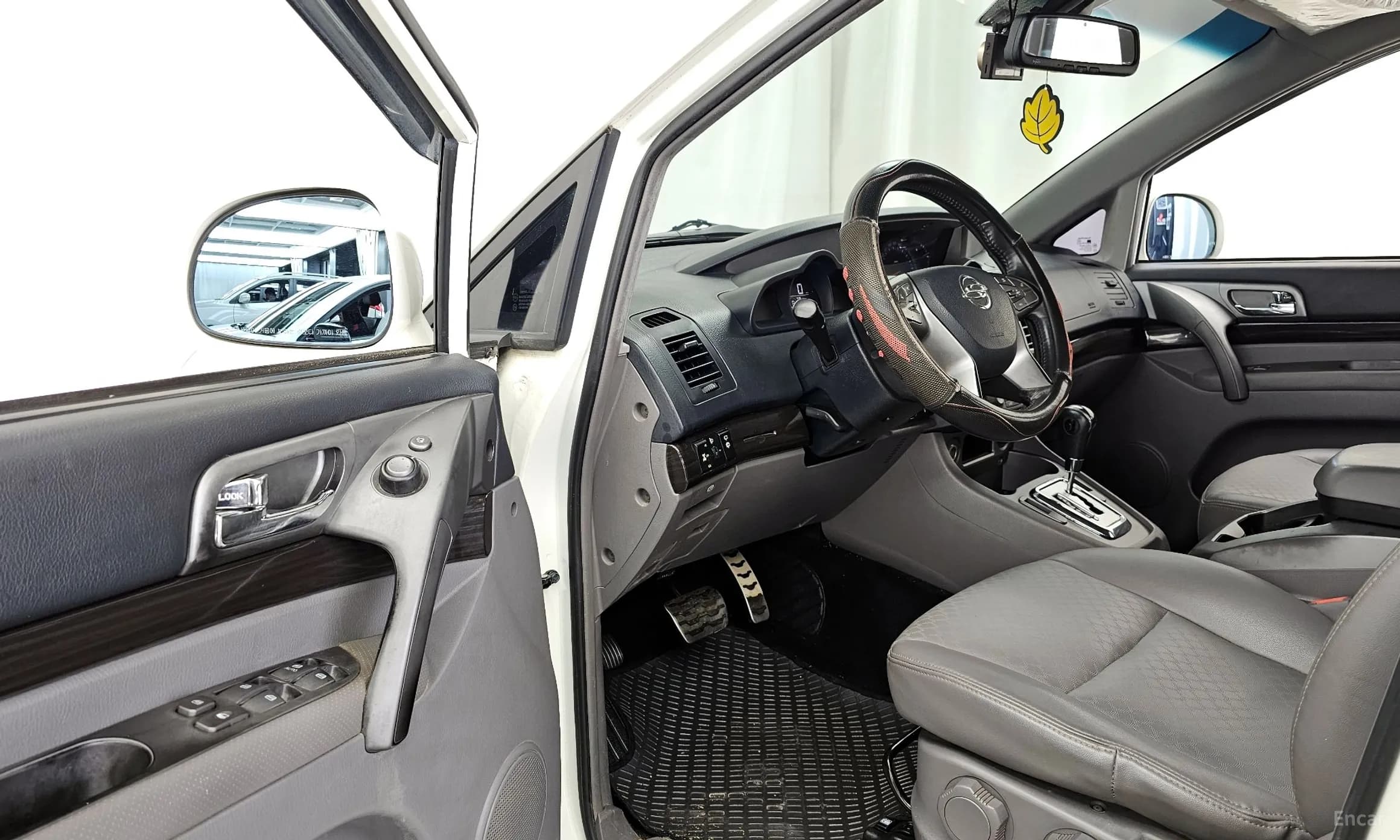 Korando Turismo