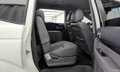Korando Turismo