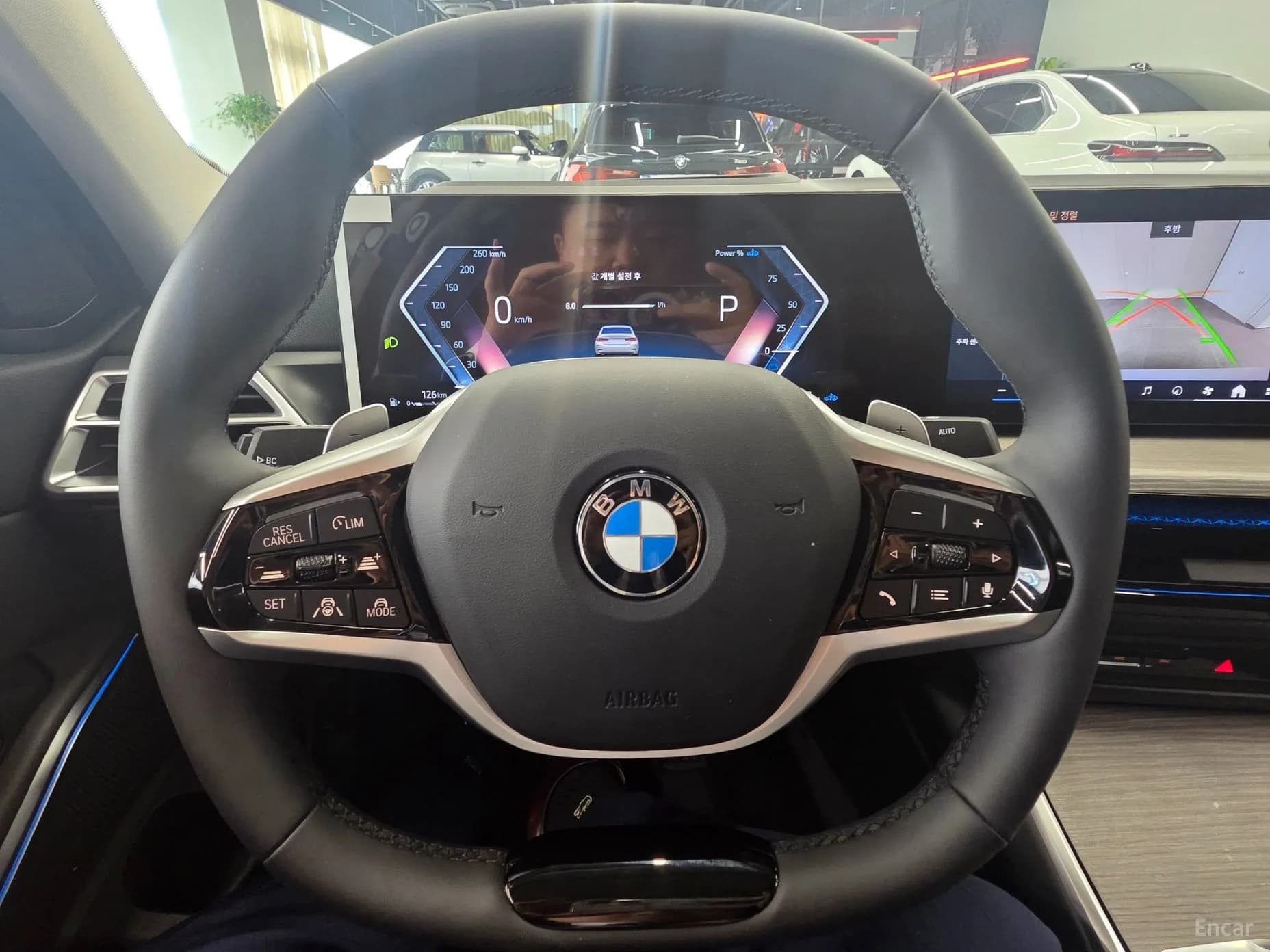 3 Series (G20)