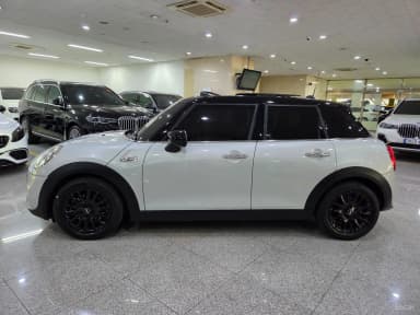 Cooper S