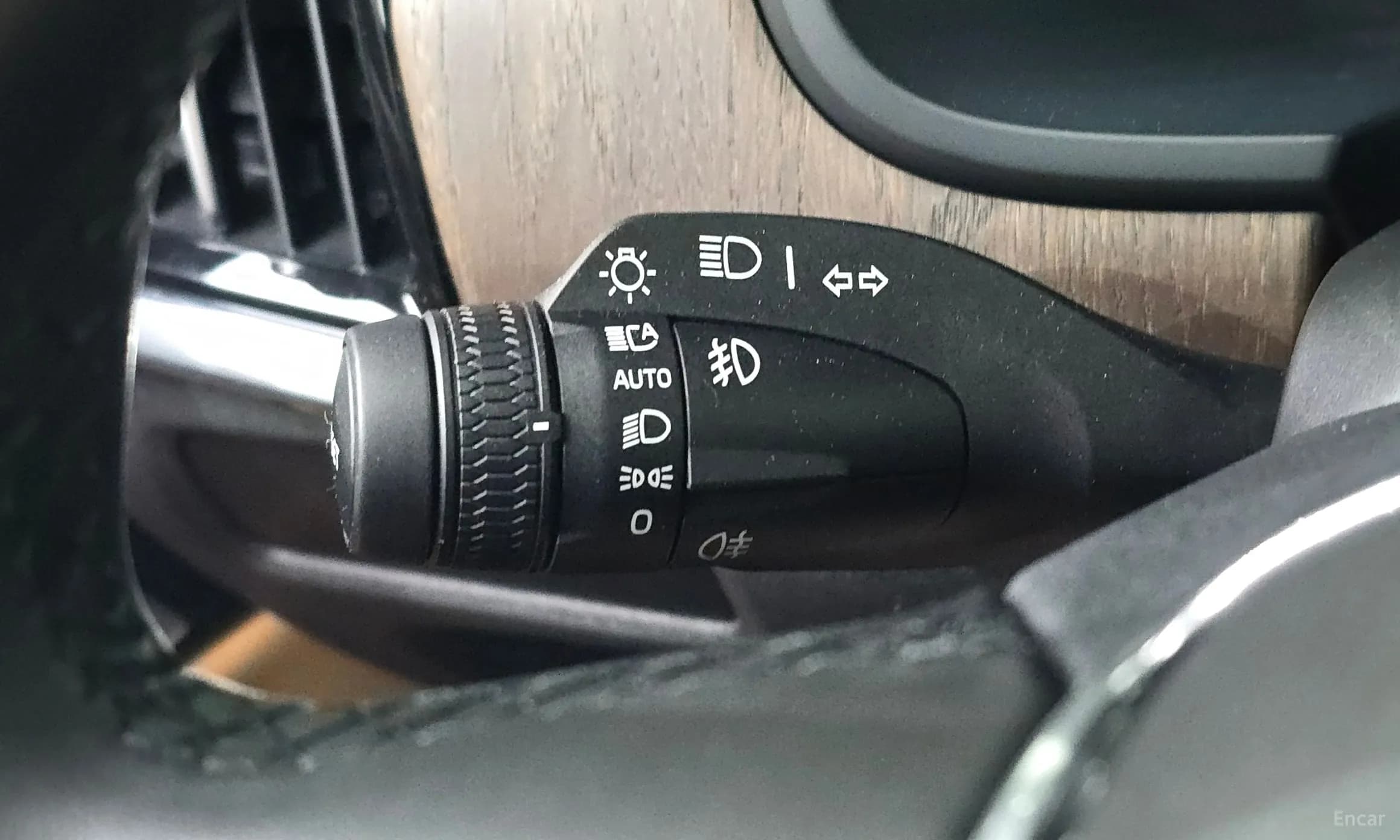 S90