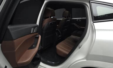 X6 (G06)
