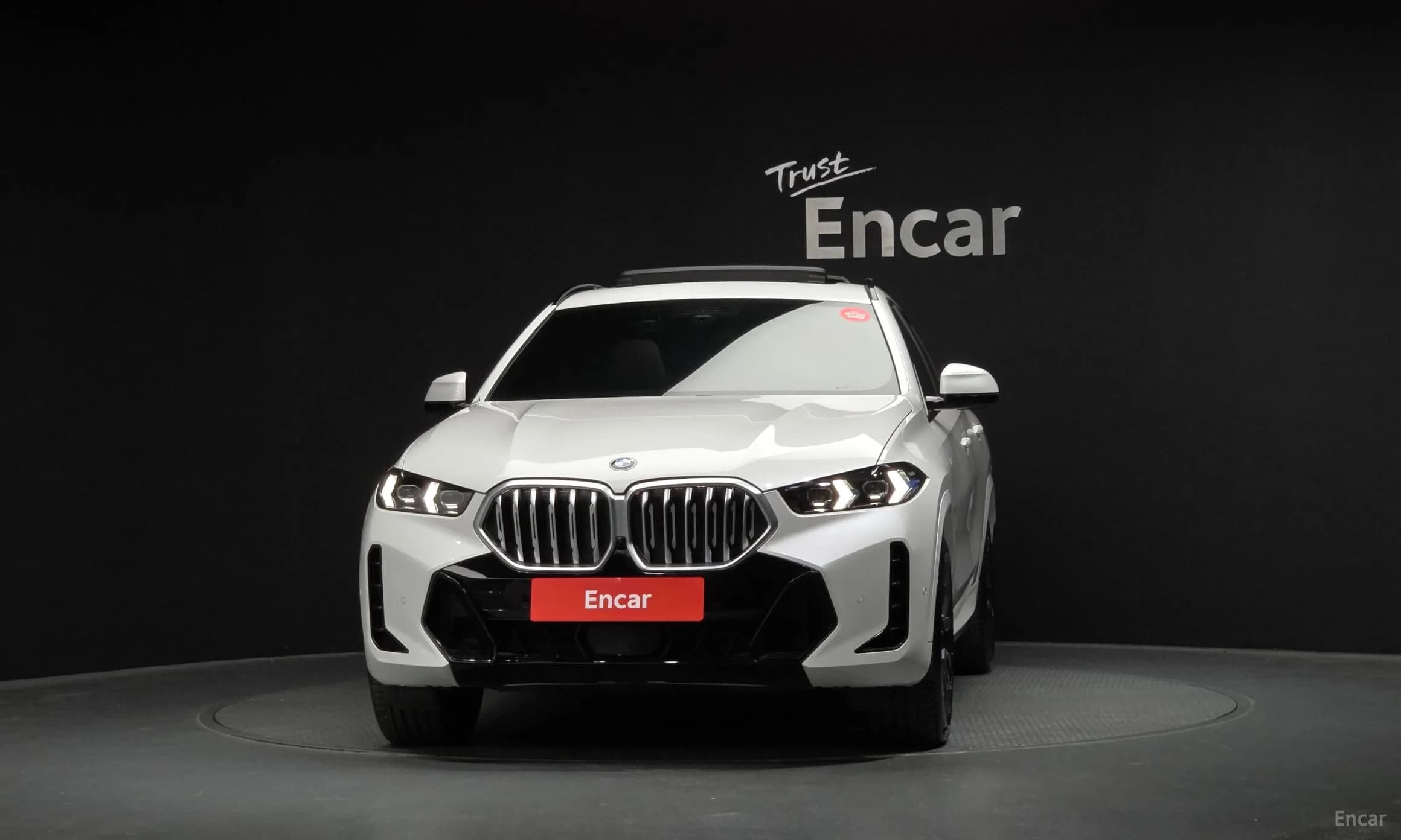 X6 (G06)