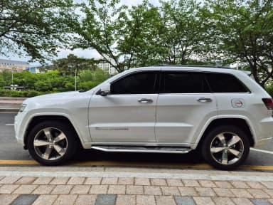 Grand Cherokee