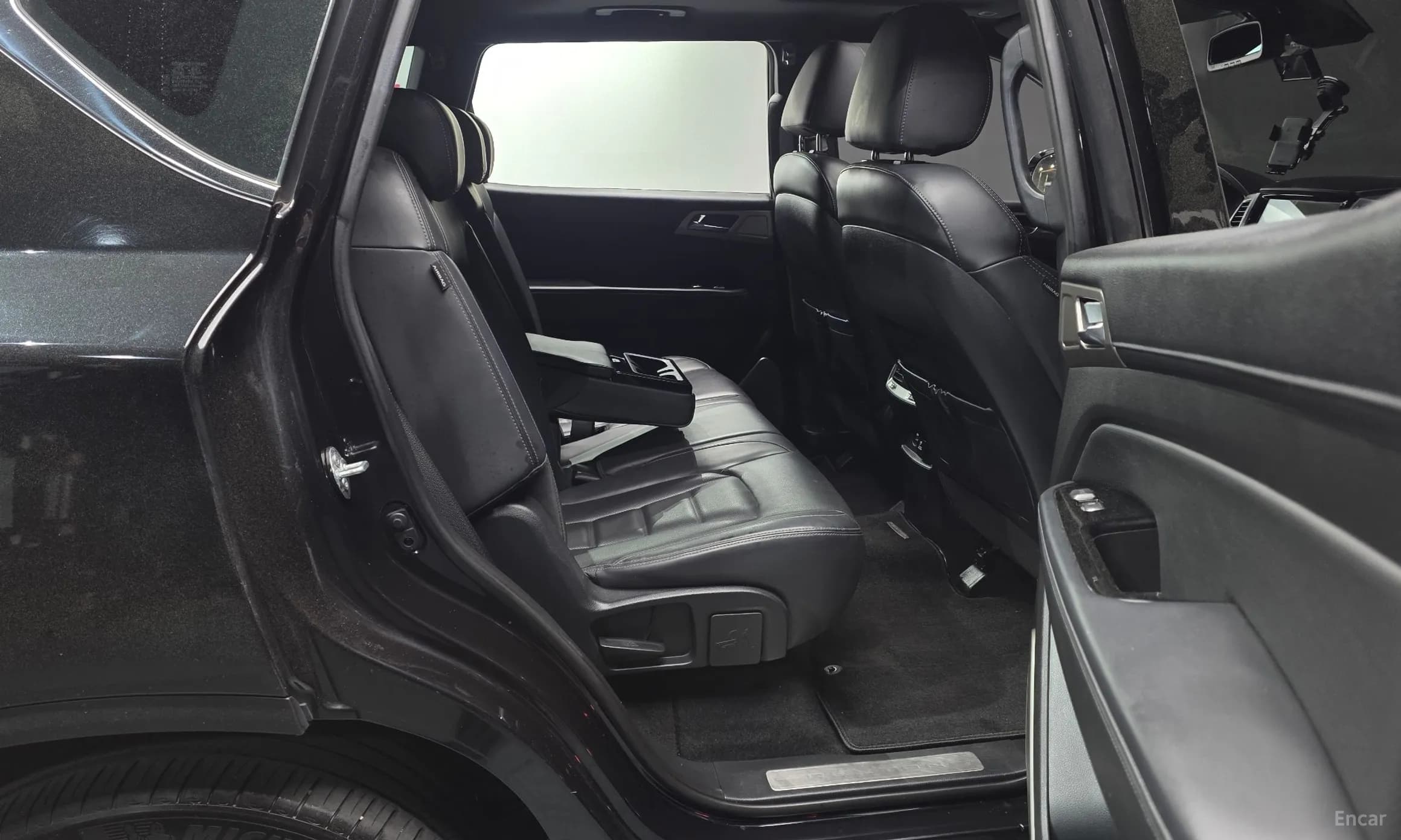 G4 Rexton