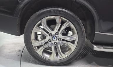 G4 Rexton