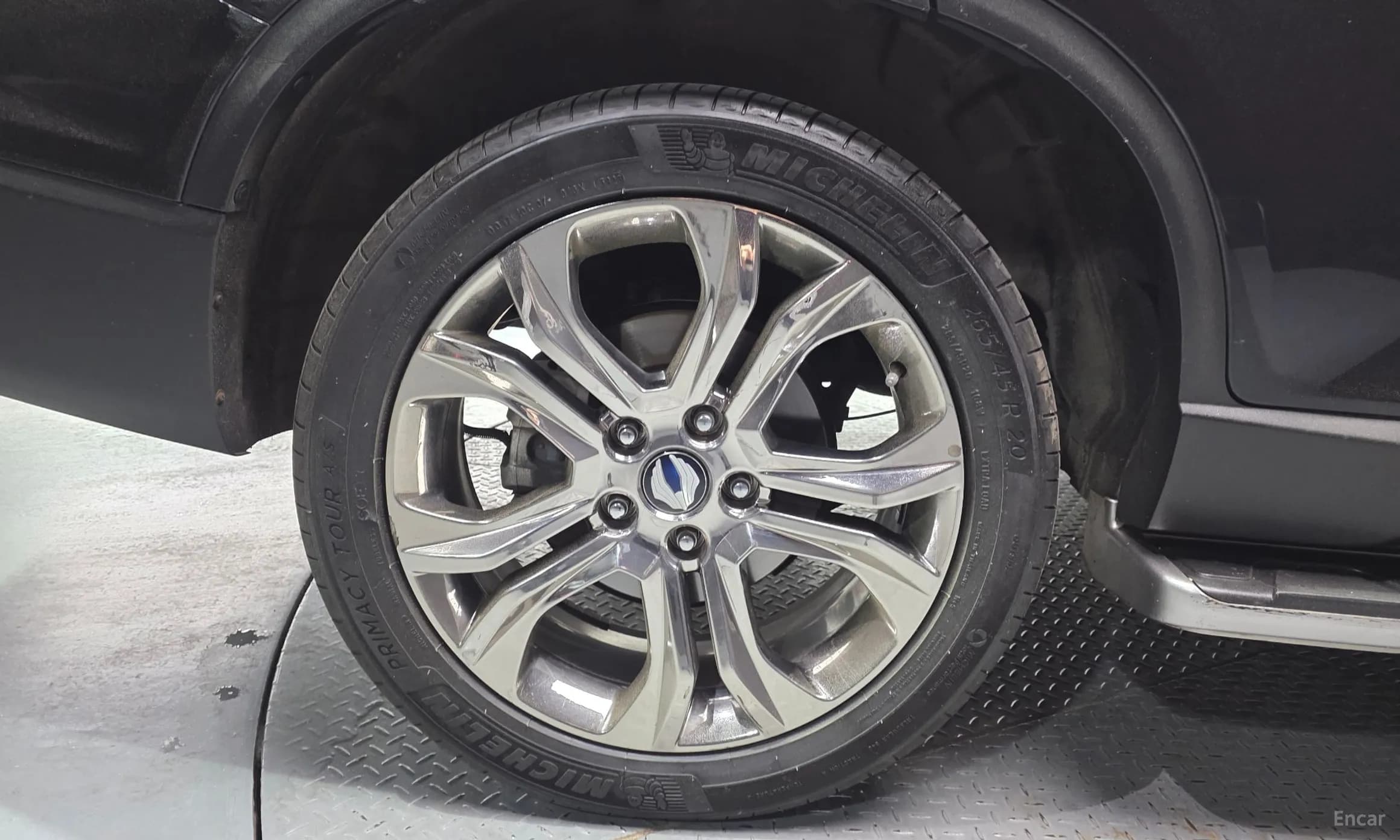 G4 Rexton