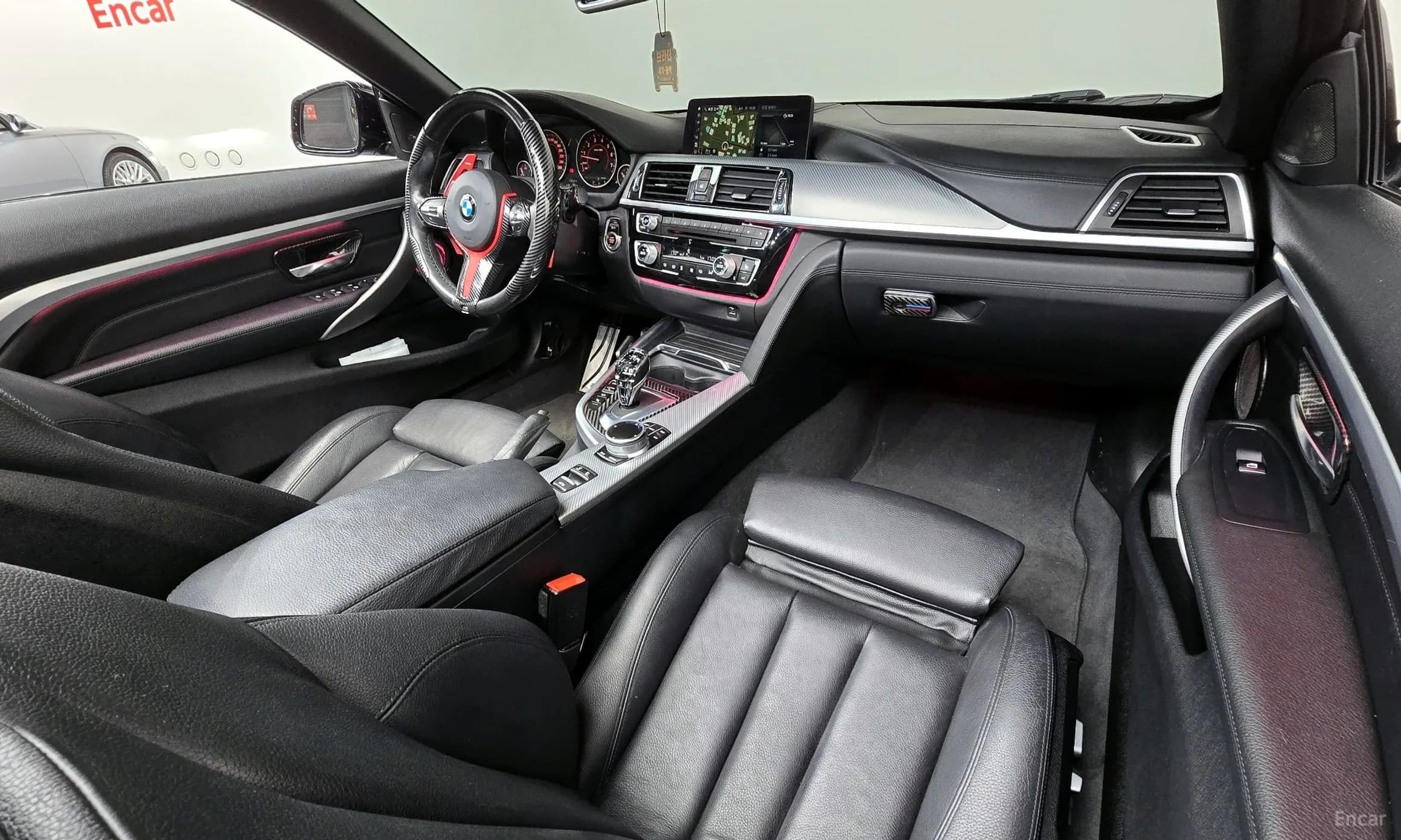 Series 4 (F32)
