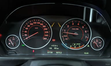 Series 4 (F32)