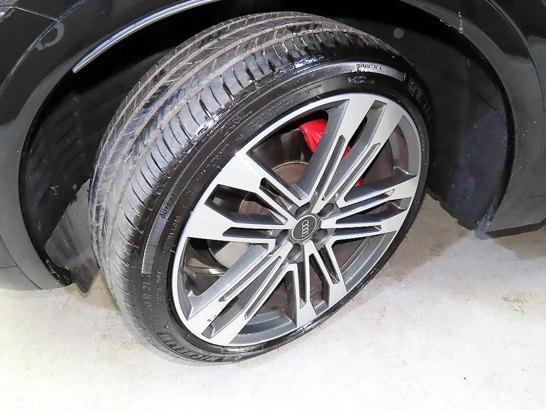 SQ5 (FY)