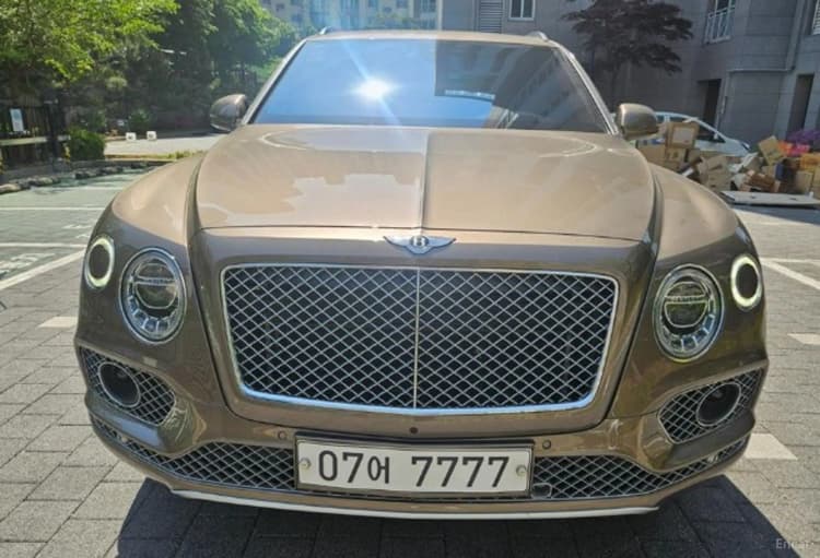 Bentayga