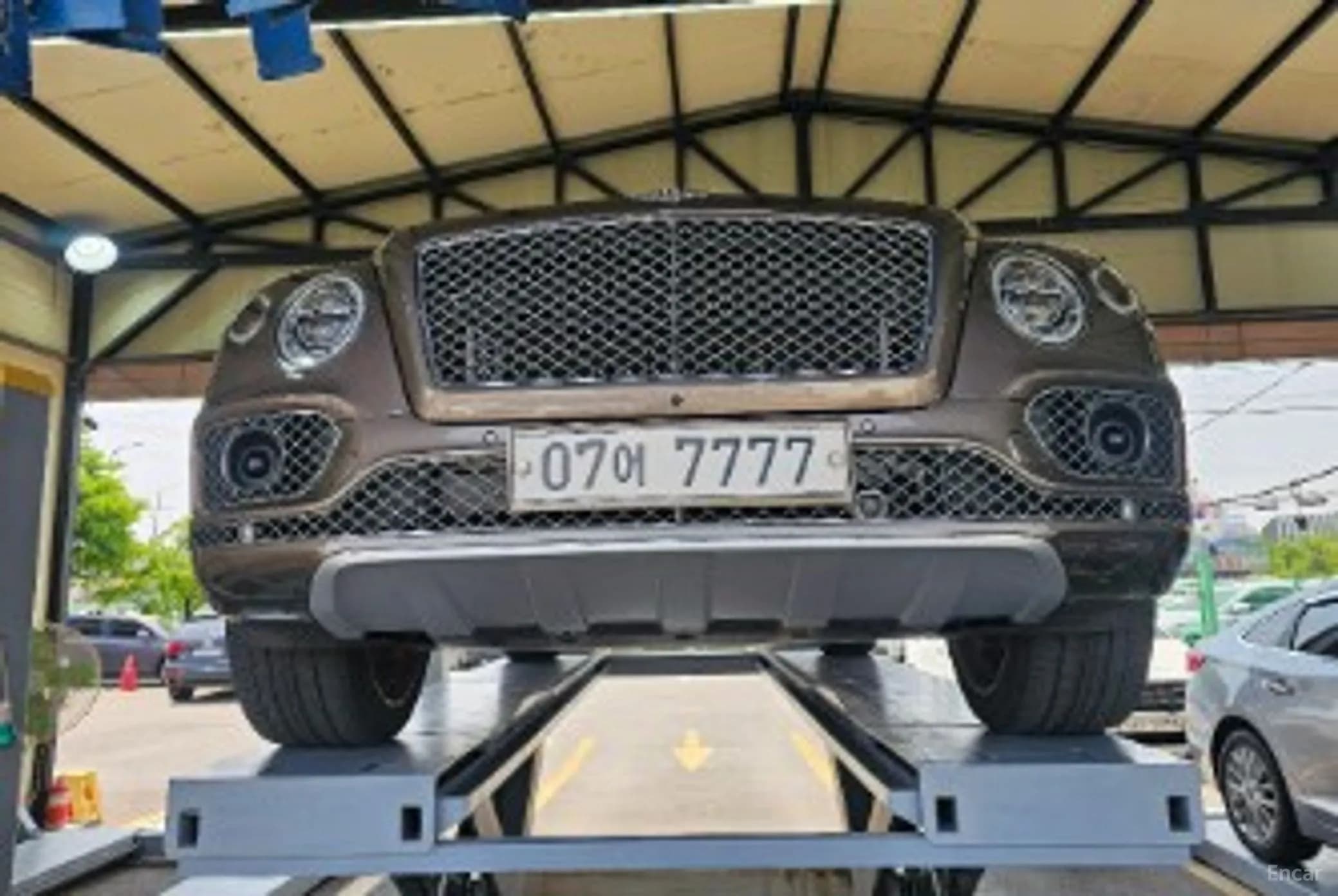 Bentayga