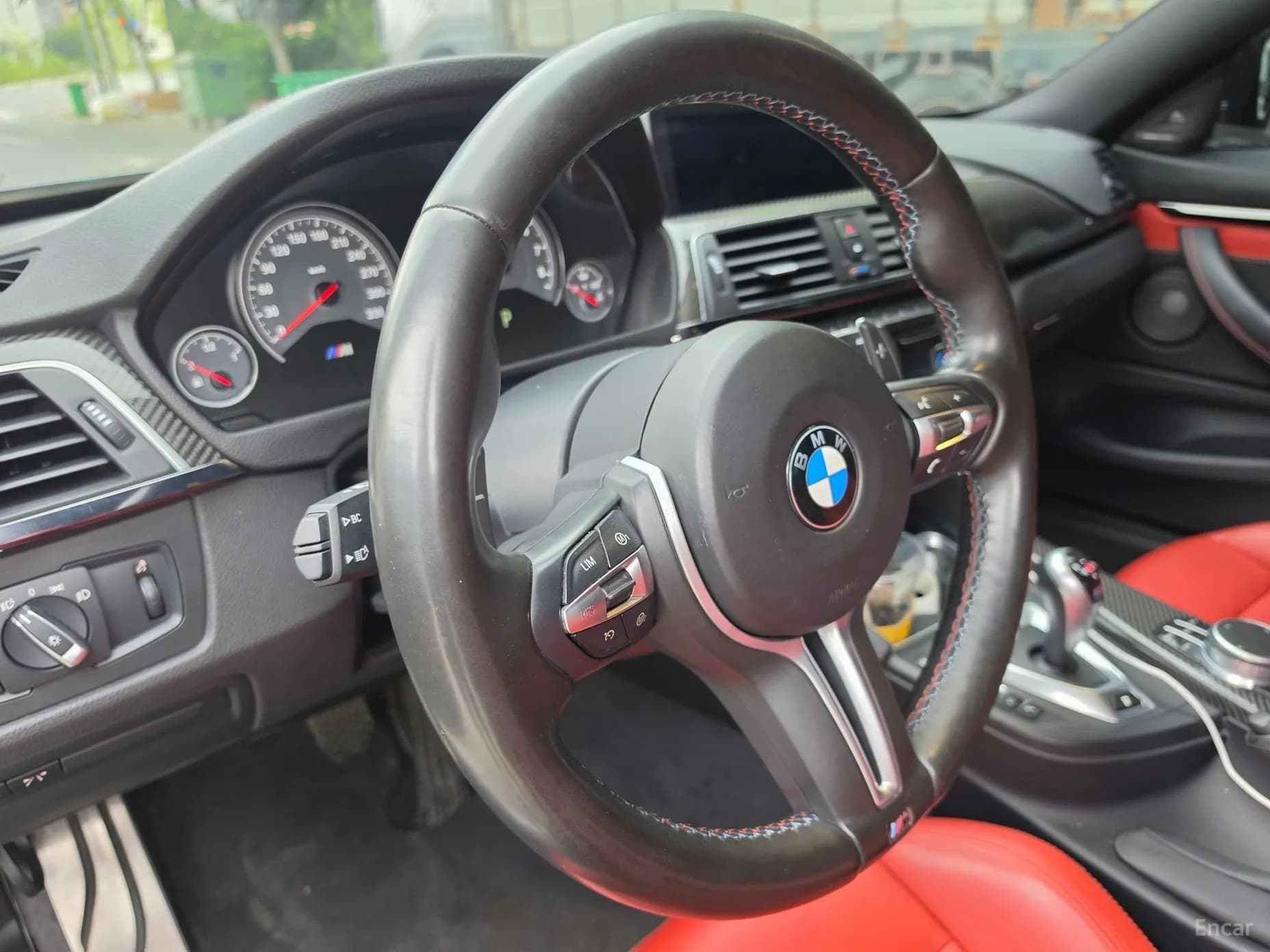 M4 (F82)
