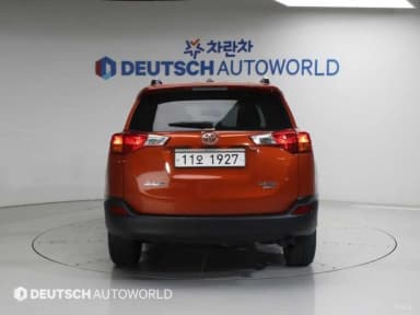 RAV4