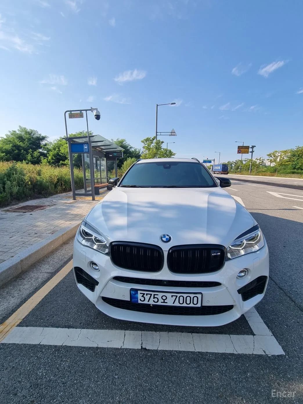 X6 (F16)