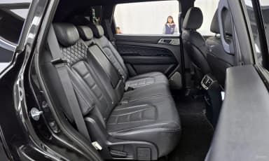 G4 Rexton