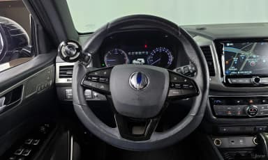 G4 Rexton