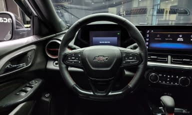 Trax Crossover