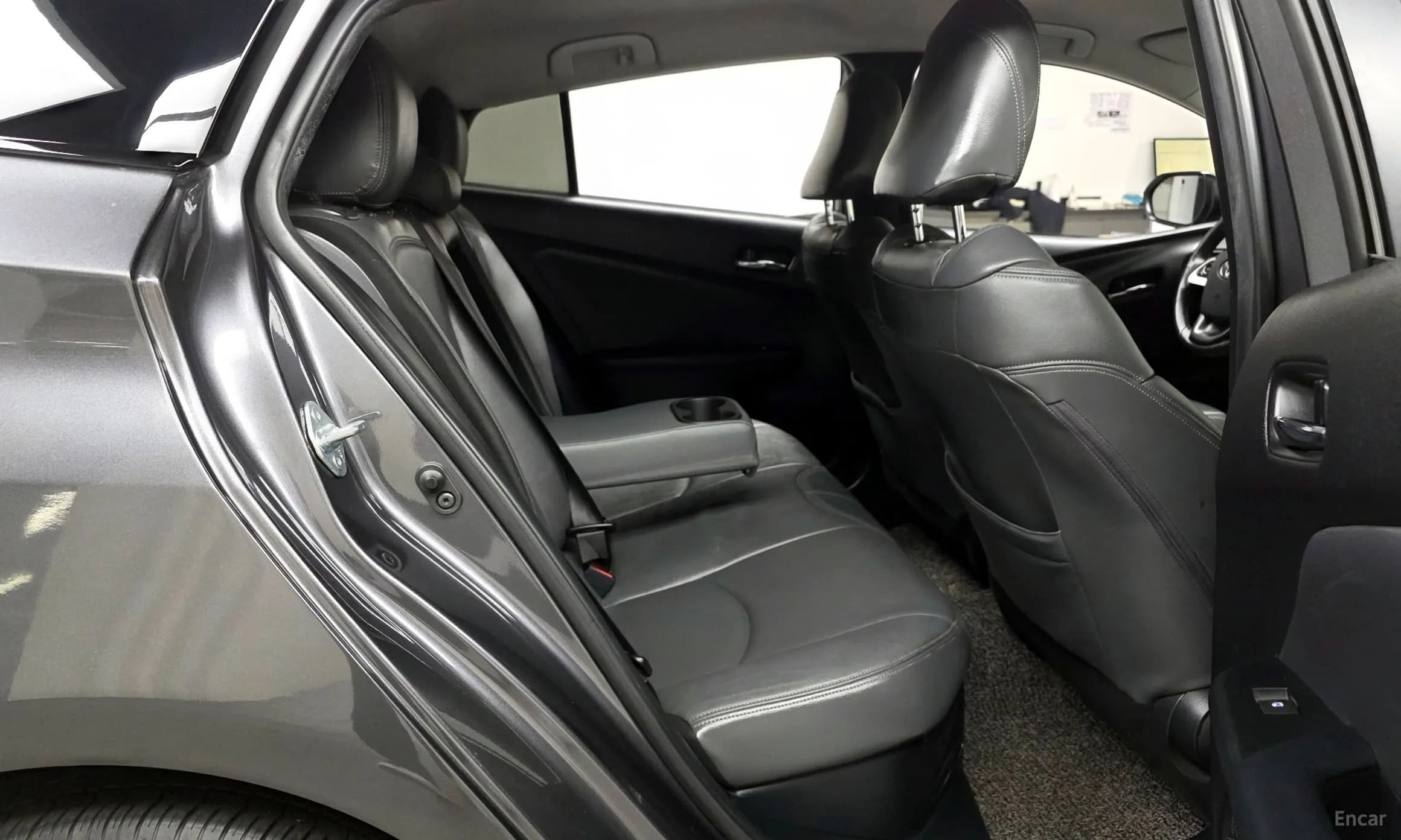 Prius 4th Generation