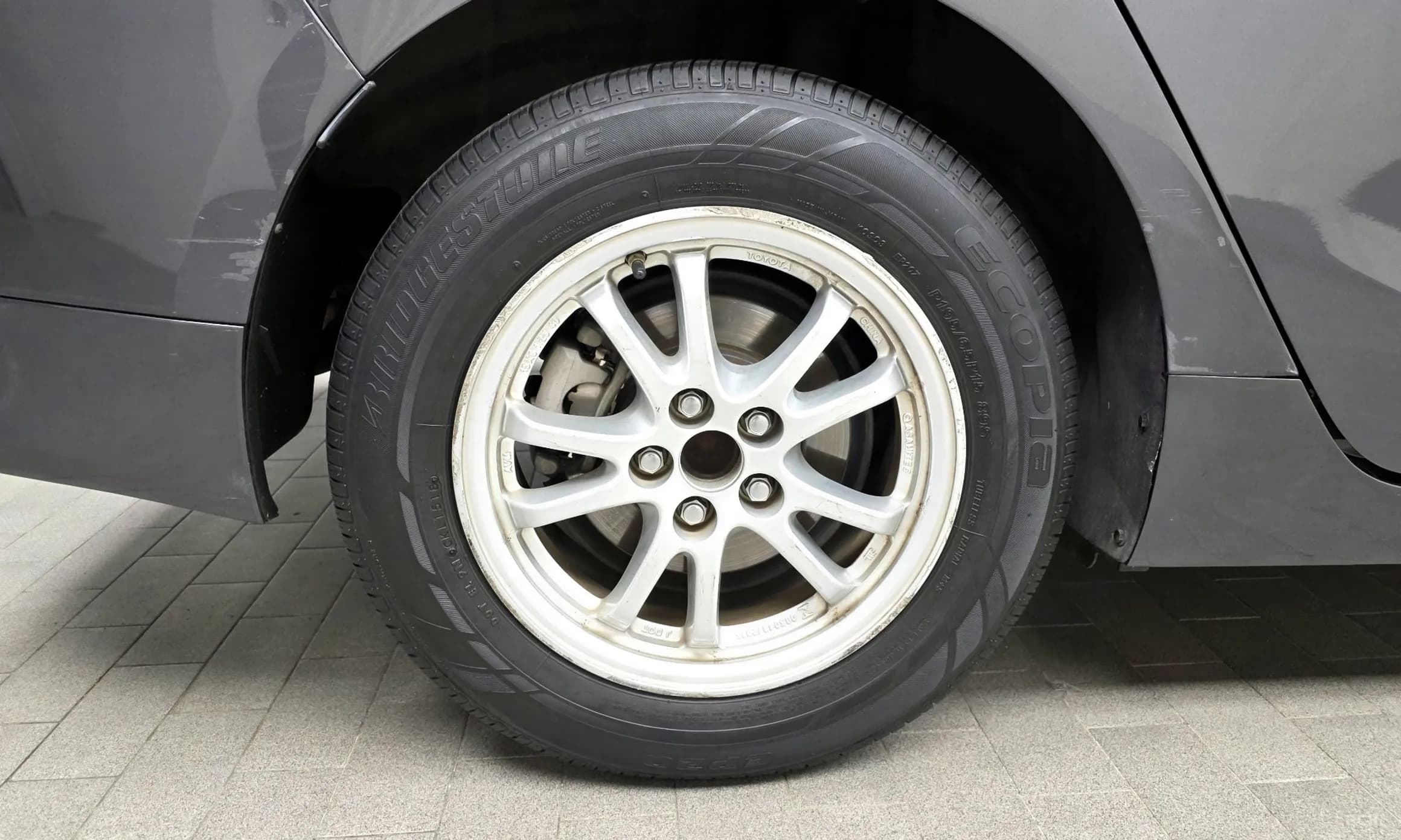 Prius 4th Generation