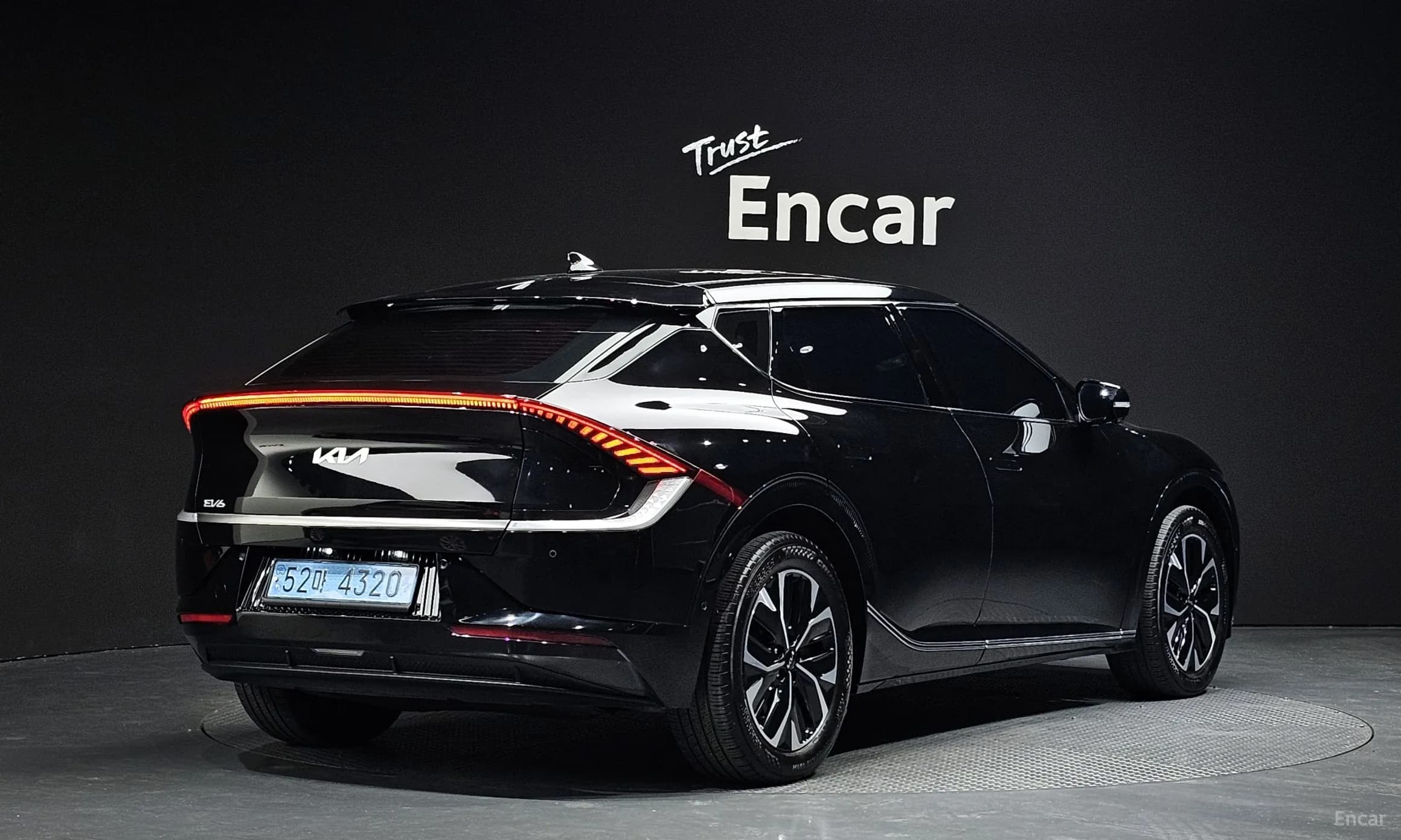 EV6