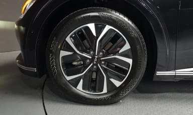 EV6