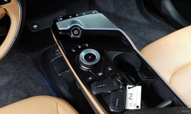 EV6