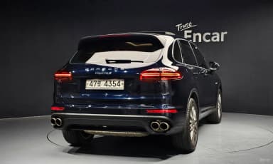 New Cayenne
