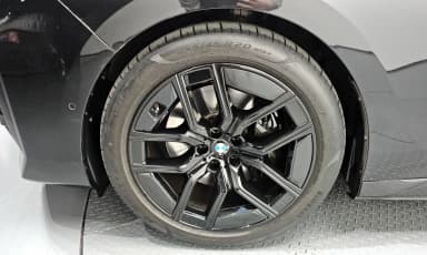 7 Series (G70)