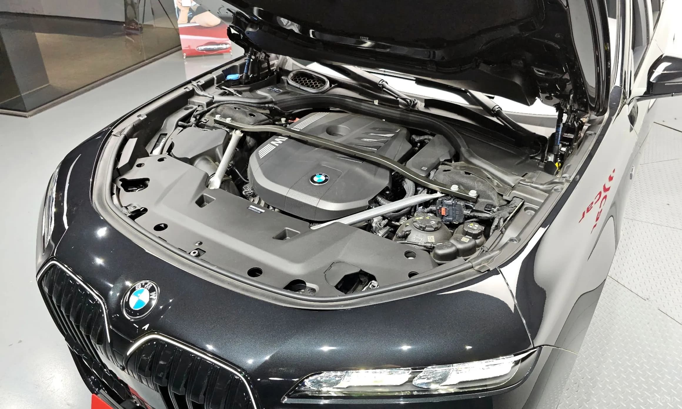 7 Series (G70)
