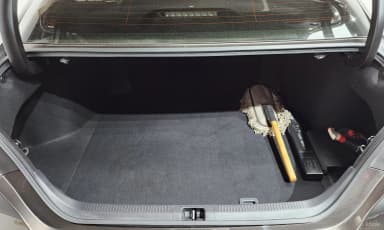 Camry (XV70)