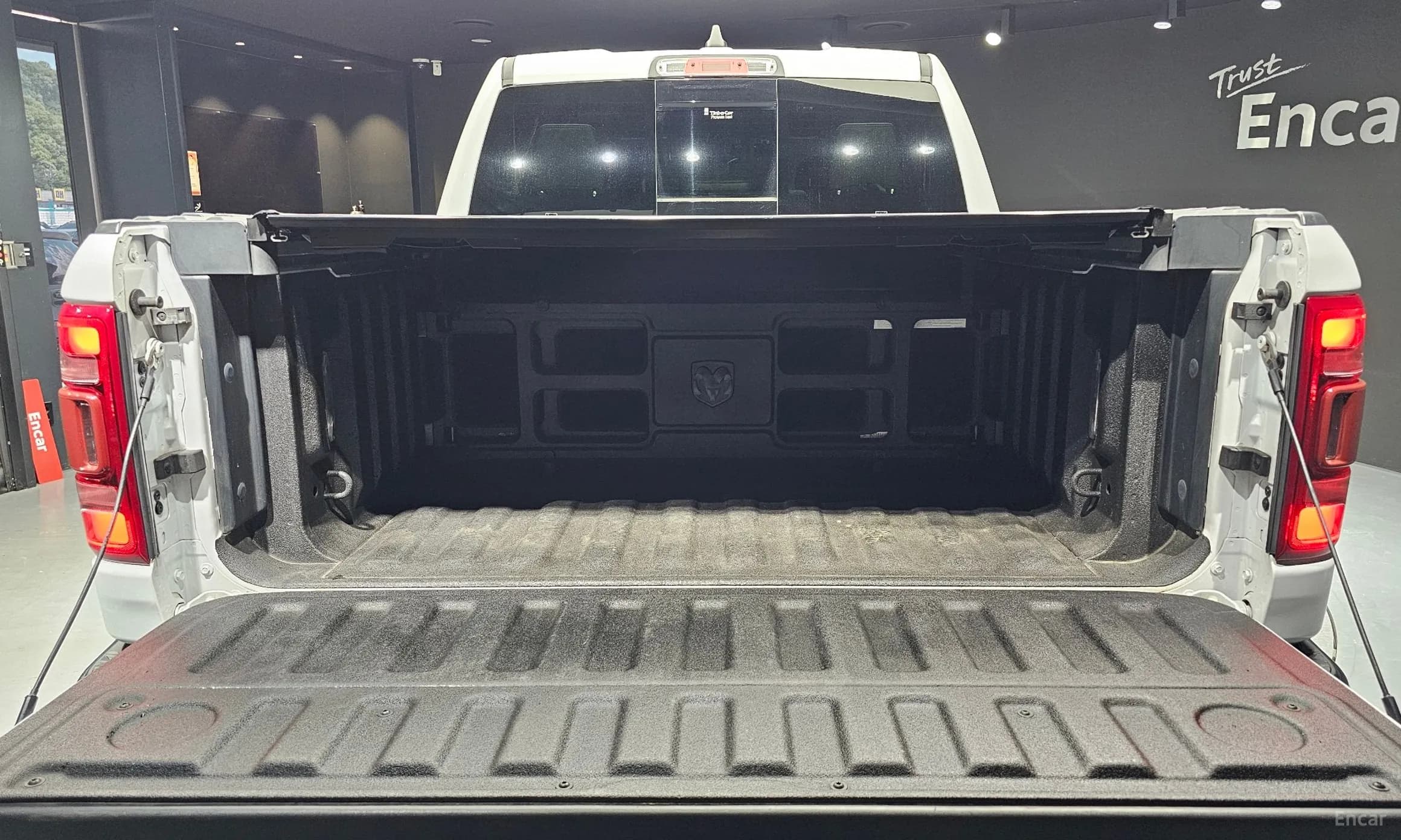 Lampickup