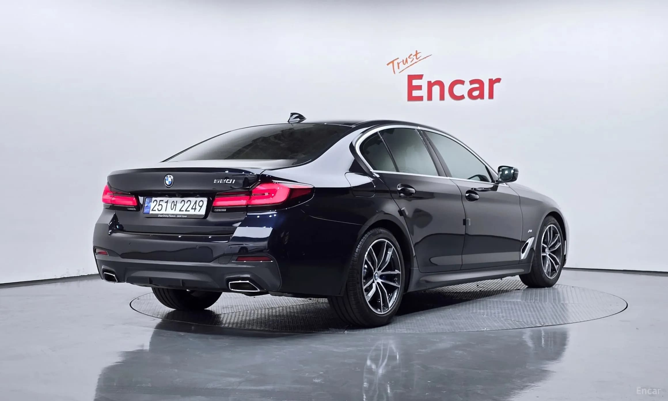 5 Series (G30)