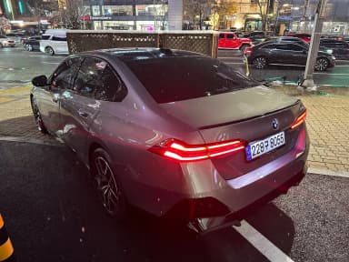 5 Series (G60)