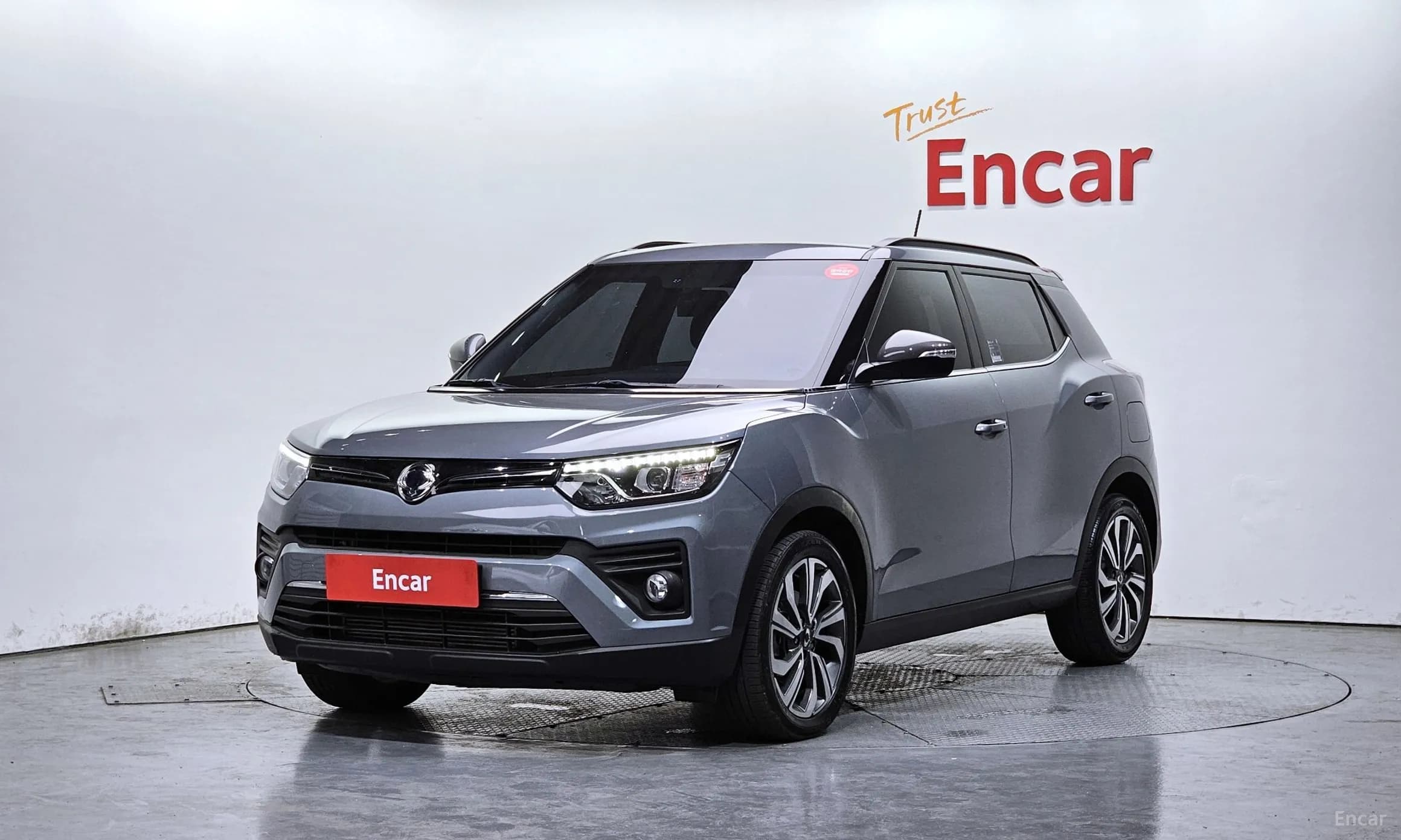 Berry New Tivoli