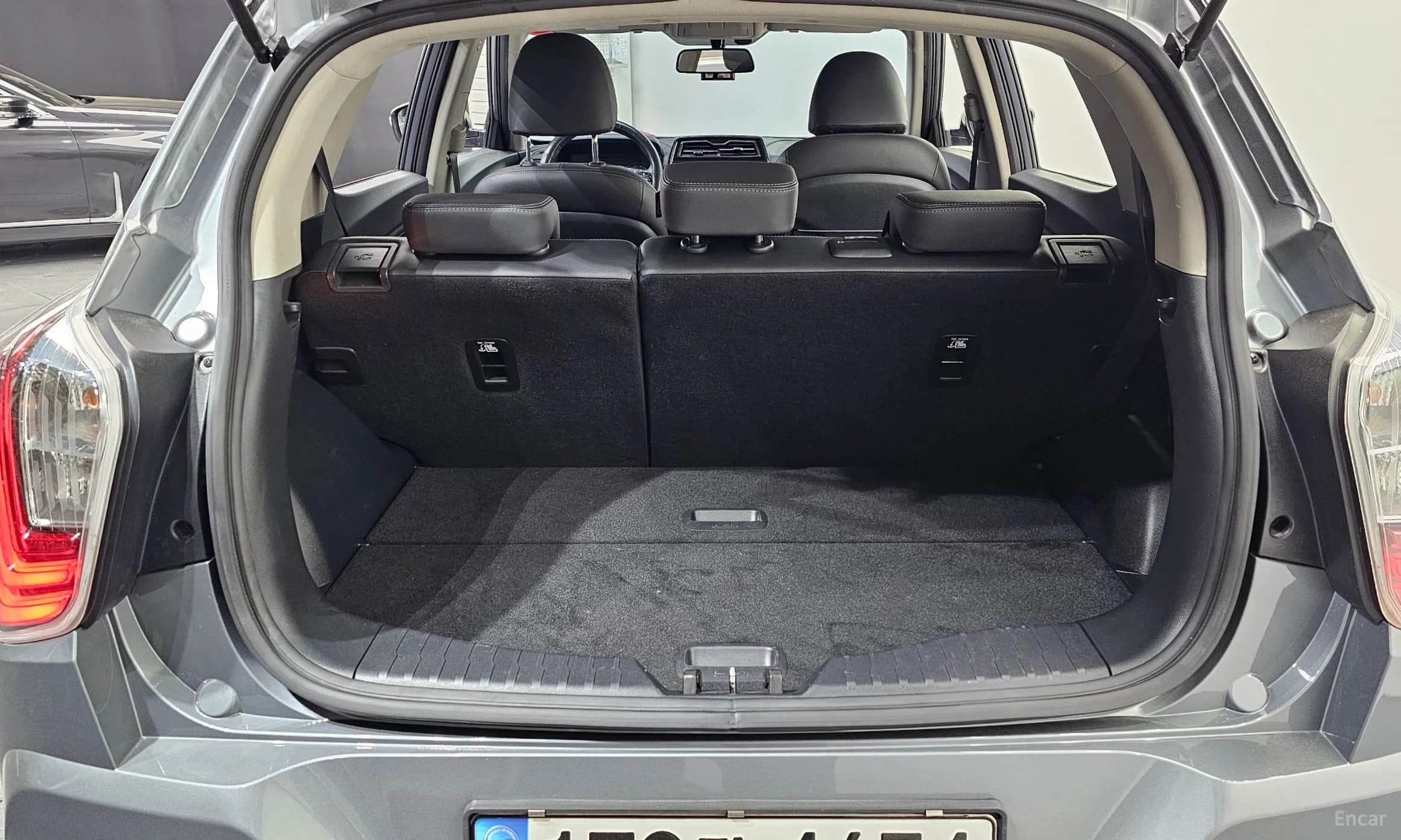 Berry New Tivoli