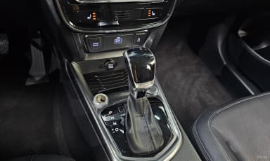 Berry New Tivoli