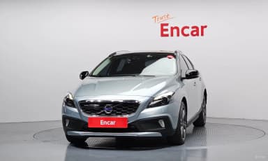 V40 Cross Country
