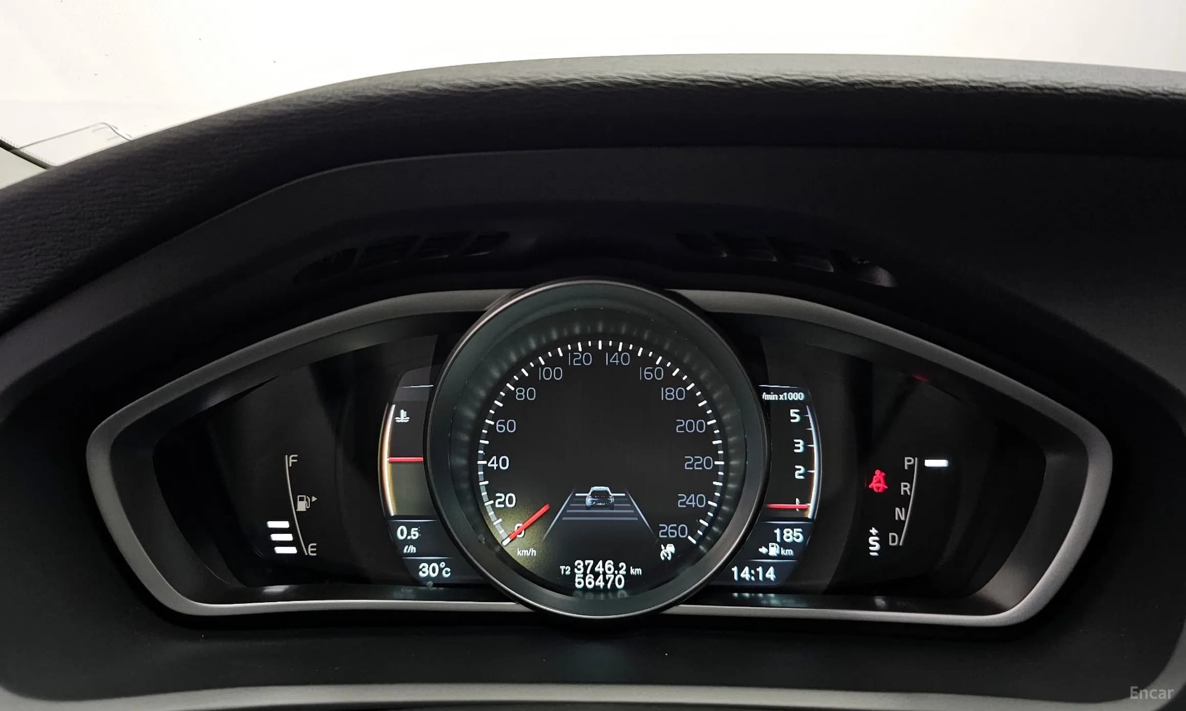 V40 Cross Country