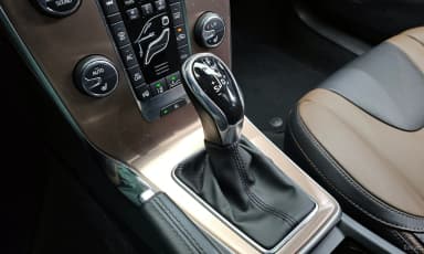 V40 Cross Country