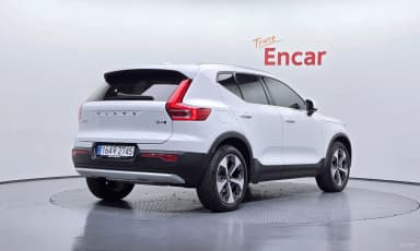 XC40