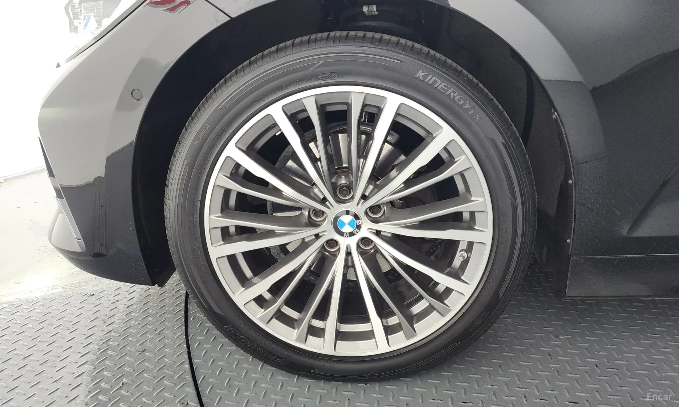 3 Series (G20)